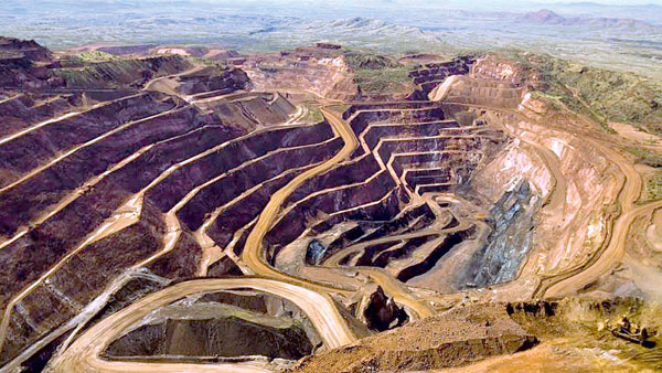 Ciadi constituye comité para analizar solicitud de anular fallo que favorece a Barrick y a minera de los Luksic