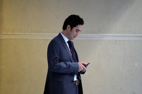 <p>El hilo en Twitter en el cual el ministro Briones salió a defender el proyecto de protección de empleo</p>