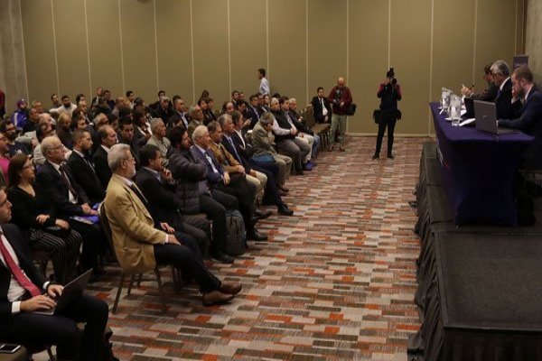DCV sale a competir en negocio de votación electrónica para juntas de accionistas