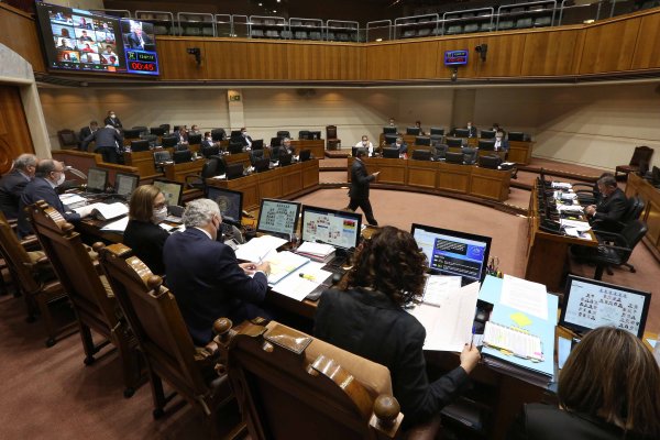 Eliminación de feriados: no hay piso por ahora en el Congreso