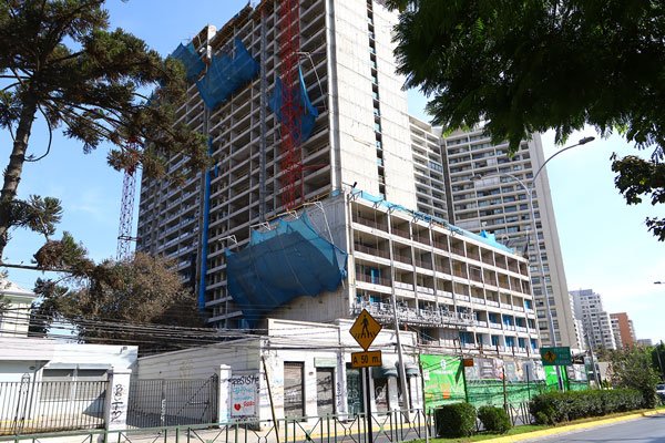 Gremio de la construcción proyecta 75.000 empleos menos en el sector y llama a dar continuidad a las obras