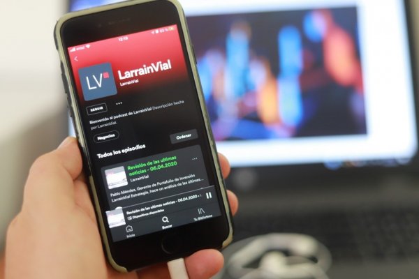 <p>Un canal de Spotify tiene LarrainVial.</p>