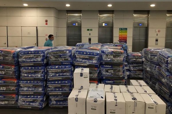 CMPC profundiza acciones de apoyo contra el coronavirus con donaciones para los adultos mayores