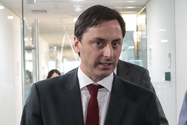 Sernac ordena a las empresas suspender plazos para ejercer garantías