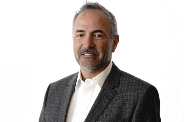 <p>ENAP advierte que industria vive una "tormenta perfecta" y asegura que está anticipándose a "situaciones complicadas"</p>
