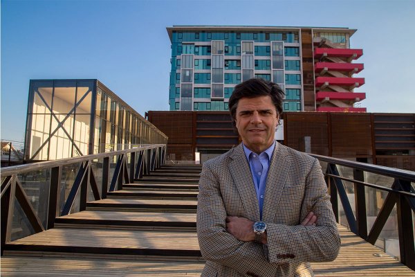Hernán Besomi: "Hay que dejar el pudor y tomar un rol"