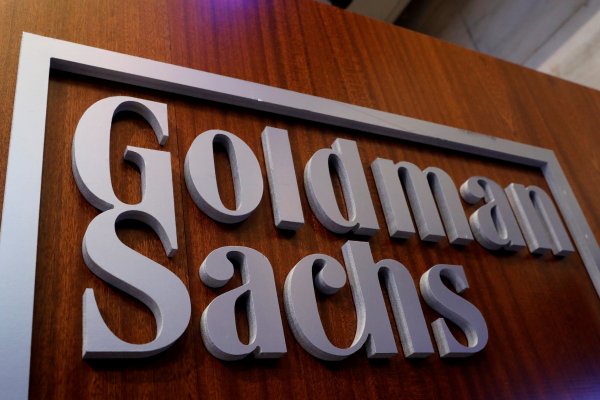 Goldman Sachs y BofA reciben duro golpe del Covid-19: ingresos caen casi a la mitad por mayores provisiones