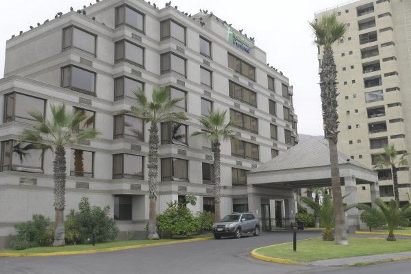 El complejo escenario que enfrenta la familia Lecaros Menéndez en el negocio hotelero