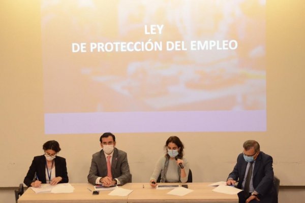 <p>Hasta cinco años de cárcel: las sanciones que arriesgan quienes hagan mal uso de la Ley de protección del empleo</p>