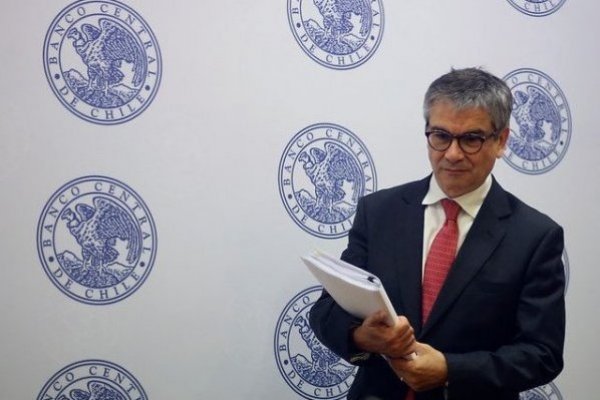 Banco Central advierte que drásticas caídas en el precio del petróleo ponen en riesgo el sistema financiero a nivel mundial