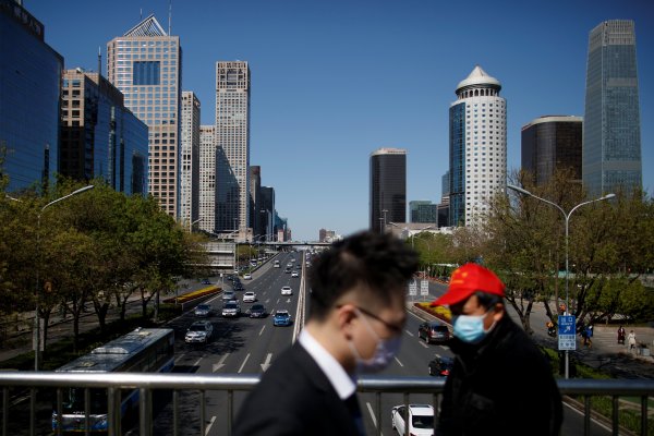 <p>La trastienda de los ventiladores mecánicos que la CPC compró en China</p>