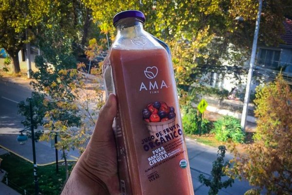 AMA produce jugos y purés de frutas orgánicos.