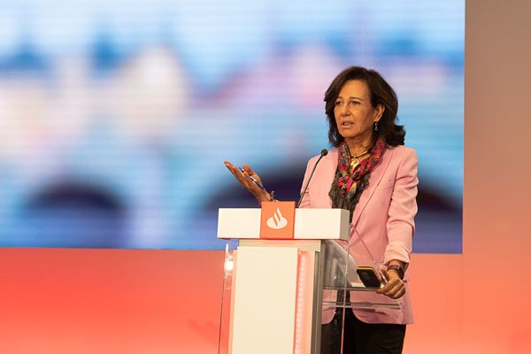 La presidenta del Grupo Santander, Ana Patricia Botín, explicó ayer los resultados.