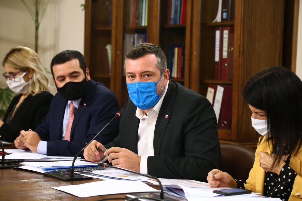 Comisión de Desarrollo Social aprueba en general Ingreso Familiar de Emergencia