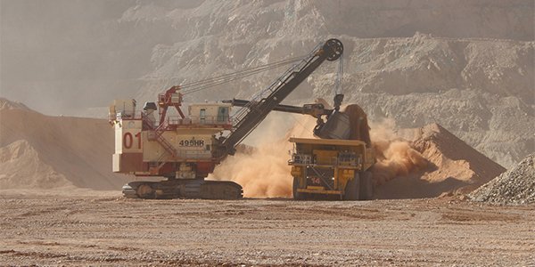 <p>Producción industrial sorprende al alza en marzo gracias a la minería y la manufactura</p>