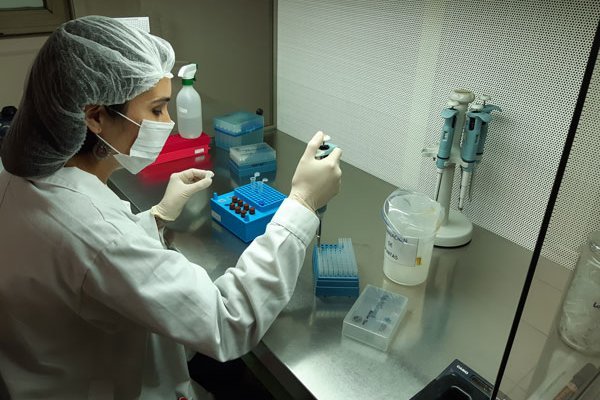 AquaChile habilitó su laboratorio para realizar test en la zona sur del país.