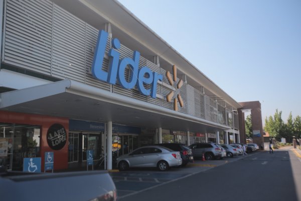 Walmart descarta venta de filial chilena ante búsqueda de comprador en Argentina