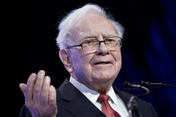 Berkshire Hathaway, el holding de inversiones de Warren Buffett, perdió US$ 50 mil millones el primer trimestre.