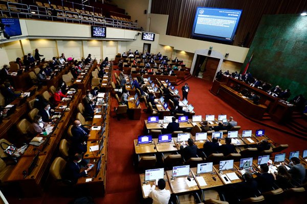 Ley de protección del empleo: mixta cierra la puerta a reparto de utilidades a empresas que se acojan y perfeccionó cobertura de seguros