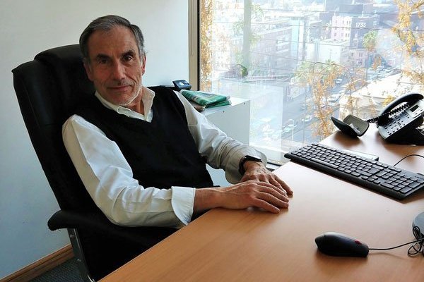 Informe anticipa que la deuda del Fisco superaría el 49% del PIB sin medidas de contención de gasto