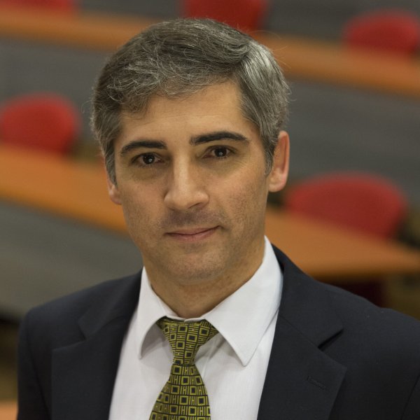 DF Mirada ESE Business School | Cuánto y dónde bajar costos en tiempos adversos