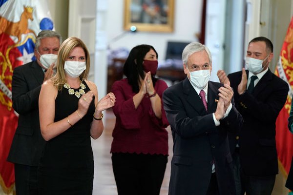 Santelices: “Júzguenme por lo que hago desde hoy”