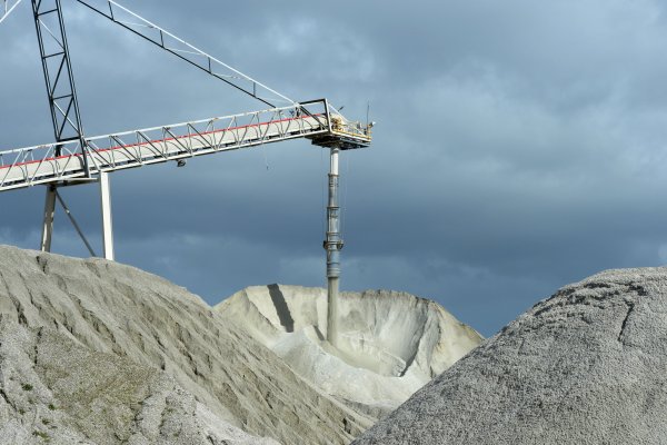 Albemarle expresa interés en participación de china Tianqi en reserva de litio Greenbushes