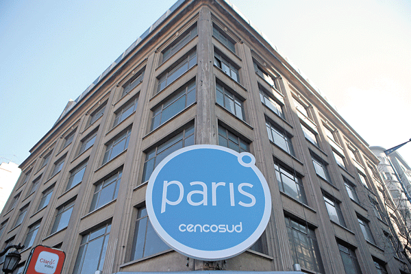Trabajadores de Paris: AFC consulta a regulador pasos a seguir para reintegrar sueldos