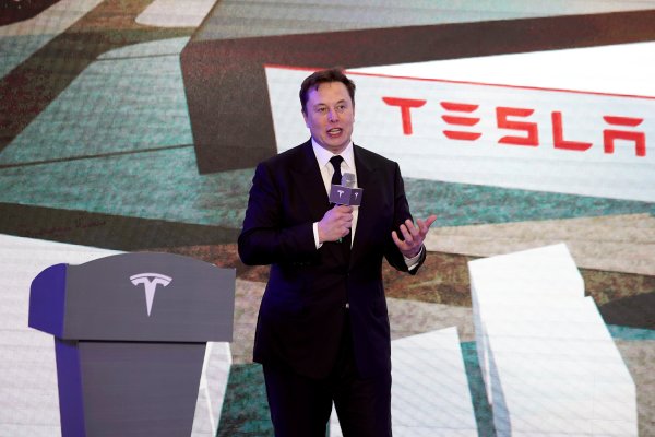 Multinacionales toman medidas por Covid-19 (Parte IX): Tesla informa que fábrica reabierta por Musk finalmente tiene la aprobación del condado