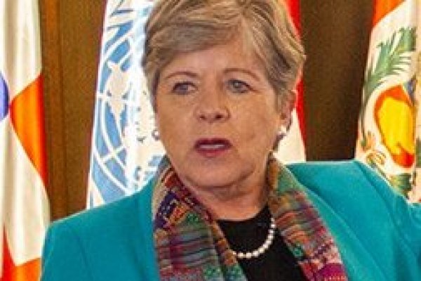 <p>Secretaria ejecutiva de la Cepal, Alicia Bárcena.</p>