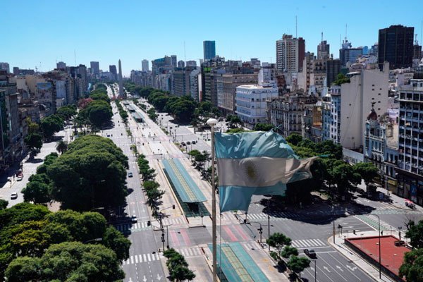 Gobierno argentino en picada contra Falabella y Jumbo por incumplir entregas online