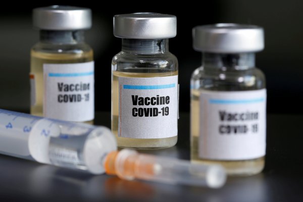 Laboratorio Moderna informó que su vacuna contra el coronavirus arrojó buenos resultados iniciales y acción salta en la bolsa
