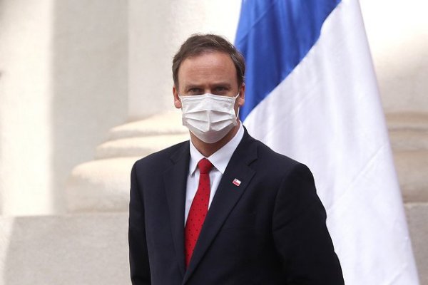 Ward admite que no conoce los detalles de la campaña de las polémicas canastas de ayuda