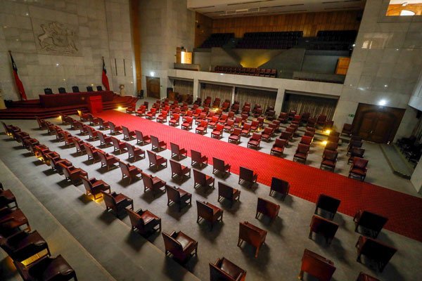 Comisión mixta no logra acuerdo para postergar Cuenta Pública Presidencial