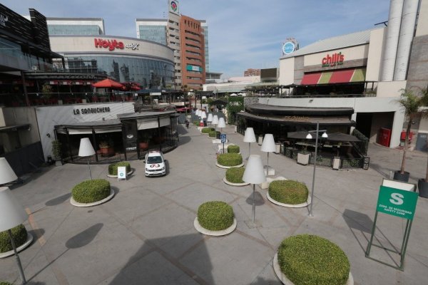 Parque Arauco defiende posición de los centros comerciales ante auge del comercio electrónico