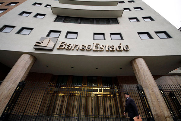 FinTech acusa a BancoEstado ante TDLC por cerrarle cuenta