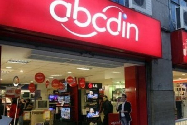 Pérdidas de AD Retail aumentan 220% a marzo y alcanzan los $ 11.284 millones