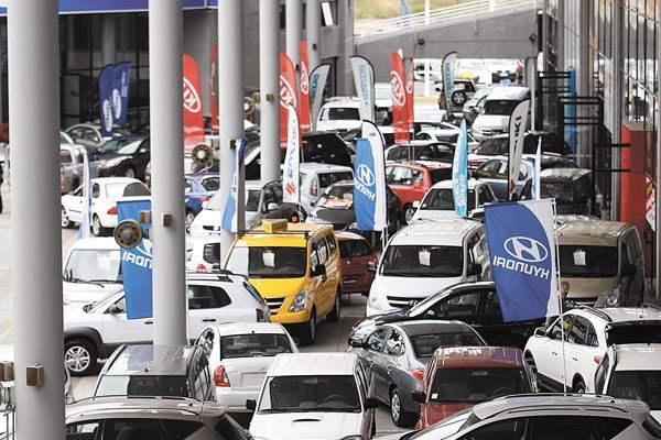 Venta de autos nuevos registra histórica caída en mayo