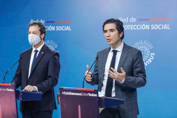 Briones califica de "inédita" la caída de la economía en abril y dice que el nivel de actividad retrocedió siete años