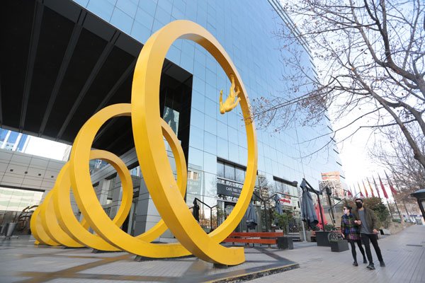 Clapes UC advierte que la economía chilena ya entró en recesión en mayo