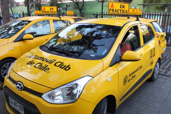 No solo clases de manejo: Automóvil Club se expande al rubro de seguros para compensar efectos de la pandemia