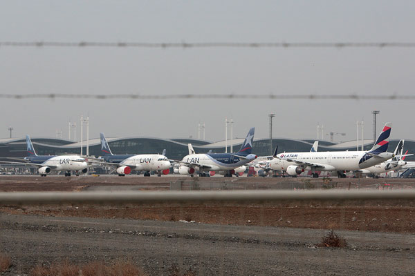 Latam presenta acuerdo con arrendadores para congelar pago de 96 aviones en leasing