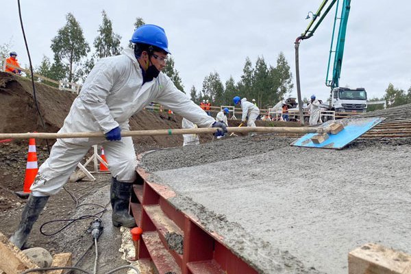 La firma está construyendo sus primeros proyectos solo en Chile.