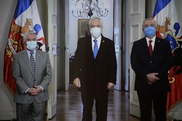 Gobierno saca a Jaime Mañalich del Ministerio de Salud y Enrique Paris tomará el mando de la cartera