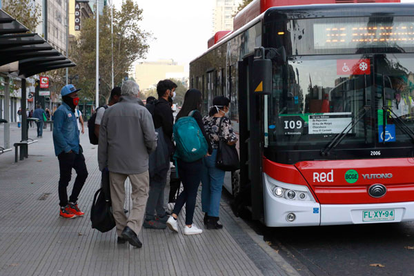 ExTransantiago anota niveles de evasión récord el primer trimestre
