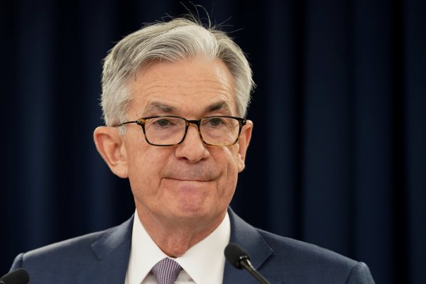 Powell advierte al Congreso sobre “incertidumbre significativa” para la recuperación económica de EEUU