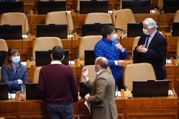 La cobertura del IFE fue fuente de discrepancias entre los diputados. Foto: Agencia Uno