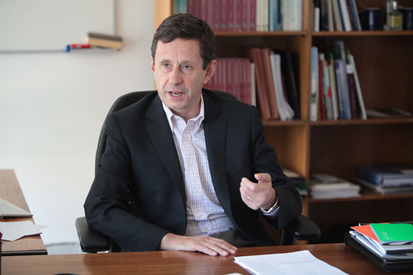 De Gregorio: “Se debiera permitir que el Banco Central pueda comprar bonos corporativos”