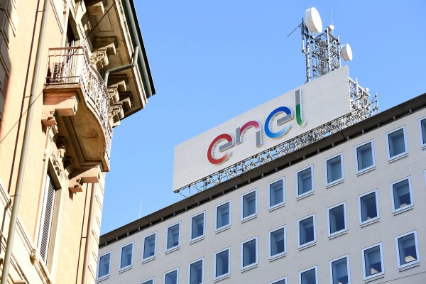 Enel apunta a Chile, EEUU y España para entrar al negocio del hidrógeno como parte de su plan verde