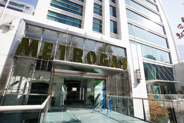 Empresas Copec inicia proceso de venta de su participación en Metrogas